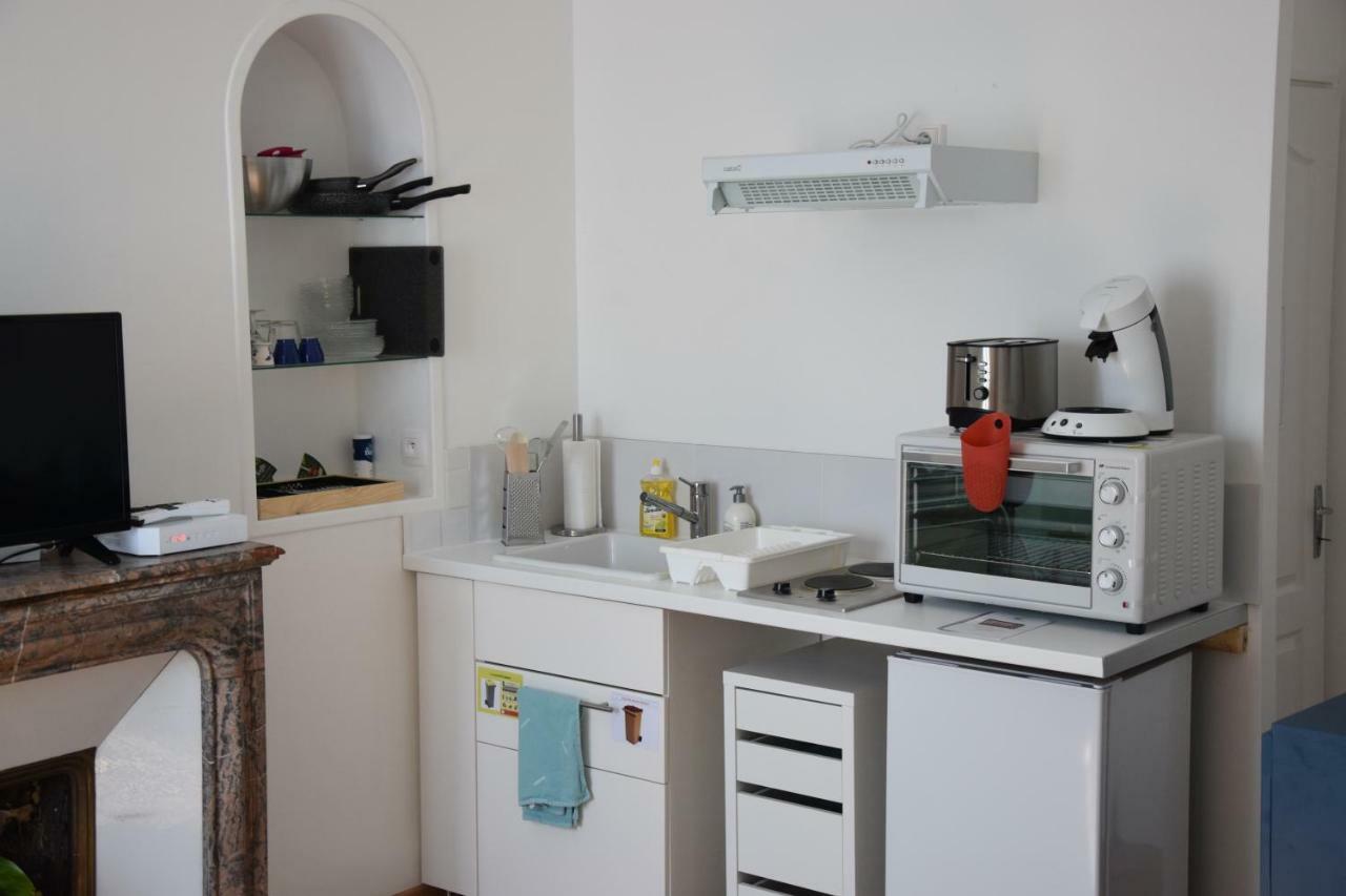Joli Studio Plein Centre De Milly La Foret Bagian luar foto