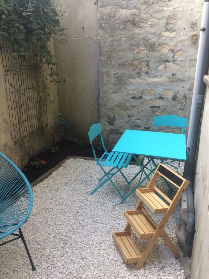 Joli Studio Plein Centre De Milly La Foret Bagian luar foto