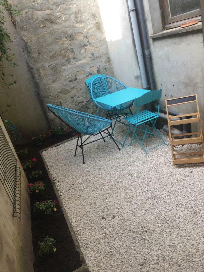 Joli Studio Plein Centre De Milly La Foret Bagian luar foto